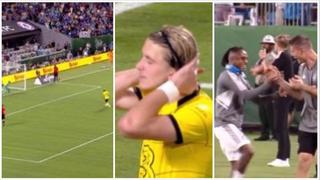 Yordy Reyna vio cómo jugador de Chelsea erró su penal y así lo celebró (VIDEO)