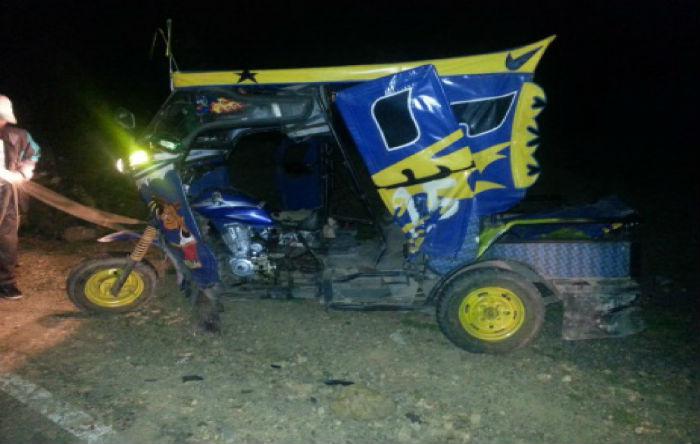 Chofer de mototaxi salva de morir atropellado