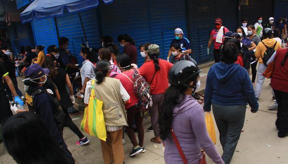 Féminas generan caos y descontrol en mercados de la ciudad de Huánuco