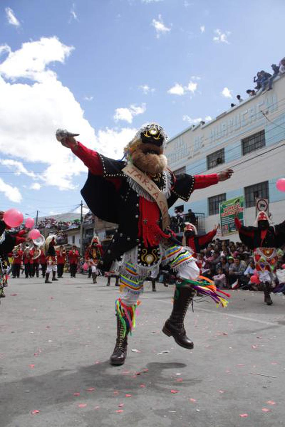 El zumbanacuy enfrenta a chinchilpos y gamonales en Huayuchahi