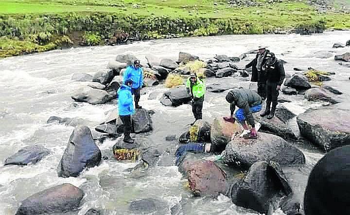 Dos arequipeños desaparecen en río Velille de Cusco