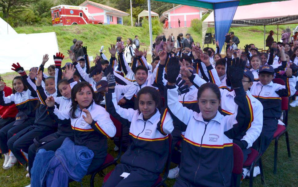 Cusco: Miles de alumnos rinden examen para ingresar a los Coar