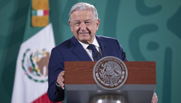 Según el estudio, el 56%  de los votantes se expresará a favor de que AMLO pueda concluir su mandato en 2024, mientras que el 41% votará que deje el cargo y el 3% todavía no lo sabe. (Foto: Mexico's presidential press office / AFP)