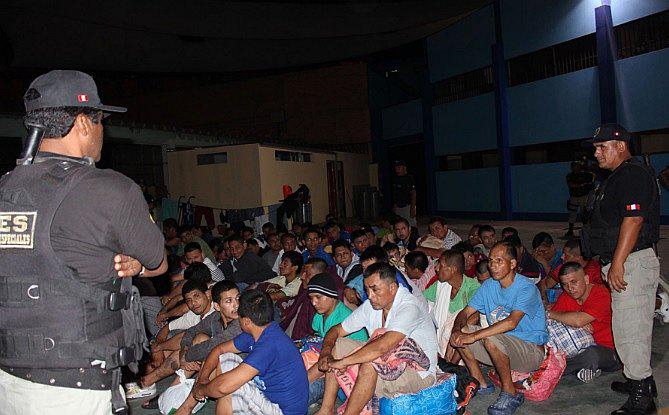 INPE trasladó a 133 presos de Miguel Castro Castro a Piedras Gordas