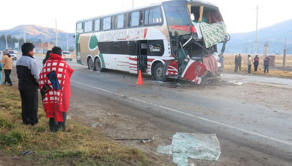 Carretera Central: bus se despista y deja dos heridos 