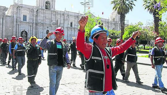Obreros de Chorunga se reúnen en Lima para que solucionen su demanda