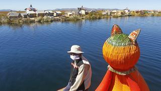 Puno: Joven en aparente estado de ebriedad fue rescatado tras estar sumergido en el Lago Titicaca 