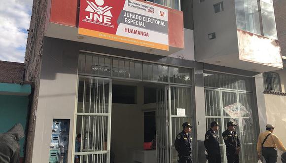Diez listas inadmisibles y doce en proceso de tacha según plataforma electoral del JNE