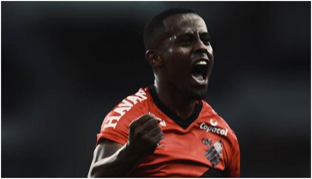 Athlético Paranaense de Brasuil está en el grupo C