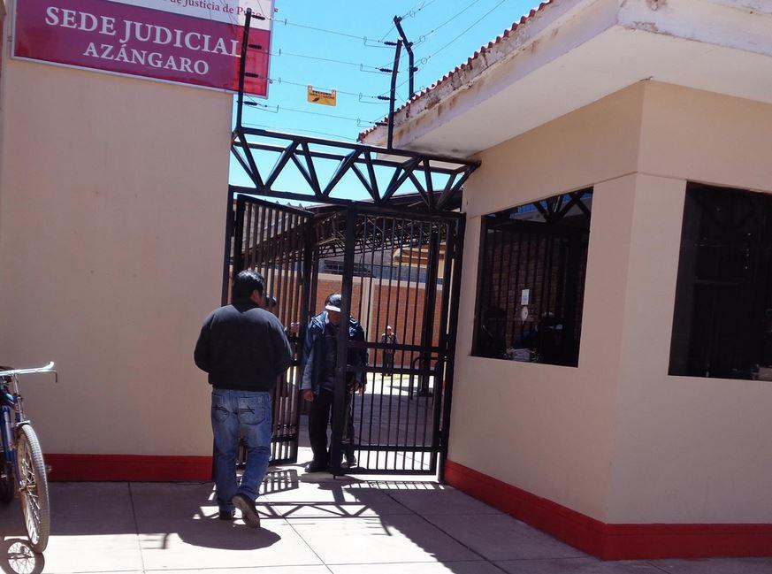 Población de Coasa molesta por demoras en juicio a su alcalde