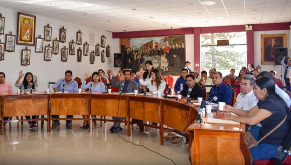 En sesión ordinaria el concejo de la Municipalidad Provincial de Tacna aprobó por unanimidad el fin de las instituciones ediles. (Foto: Difusión)