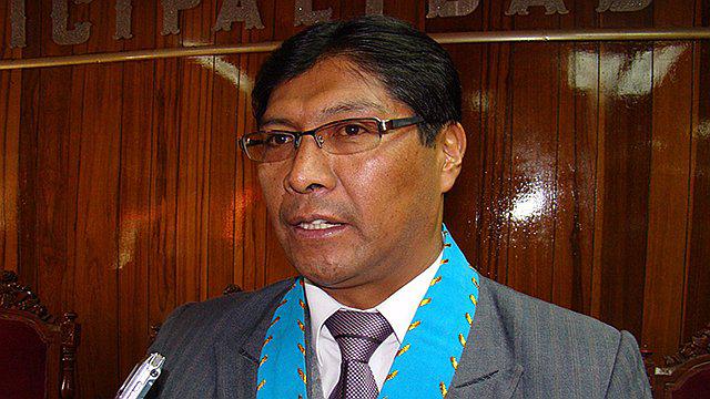 Juliaca: protegen a gerente  por "fantasmas" en obra IEP Los Choferes