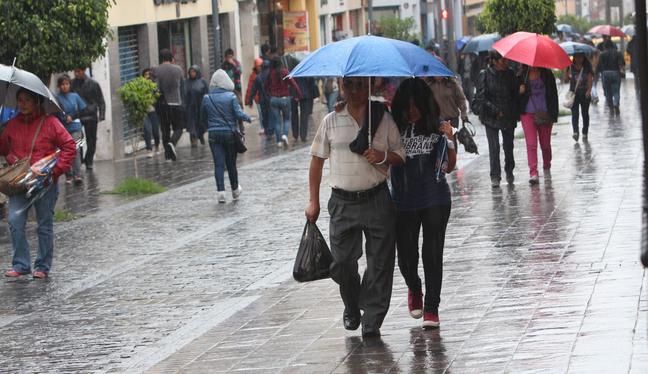 El Senami emitió una alerta amarilla por lluvias que se registrarán en Arequipa hasta este viernes 3 de febrero| Foto: Leonardo Cuito