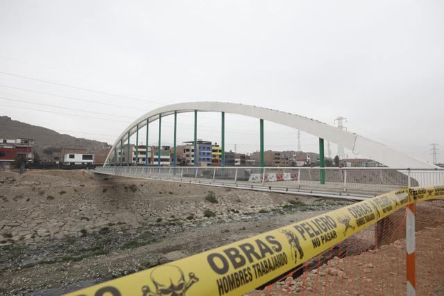El alcalde de Lima, Jorge Muñoz, informó este martes que el Puente Malecón Checa, obra que une los distritos de El Agustino y San Juan de Lurigancho, presenta un avance del 93%. (Foto: GEC)