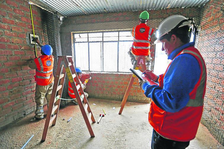 Aumentan 4% más en jornal de trabajadores de construcción 
