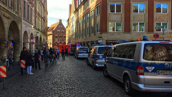 Alemania: Hombre ocasionó atropello masivo y luego de dispara (FOTO)