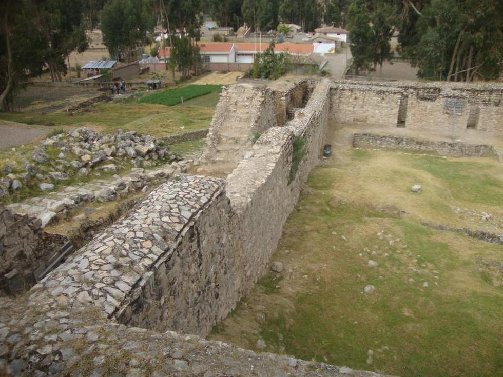 Derrumbes dañan sitio arqueológico Huarivilca (FOTOS)
