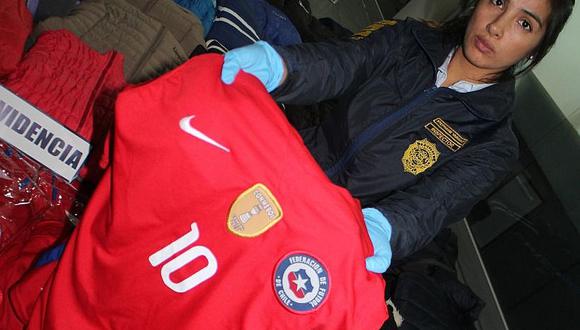 Copa América Centenario: Policía incautó camisetas de Chile falsificadas en Perú