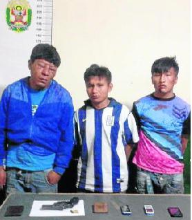 Caen tras asalto a iglesia evangélica 