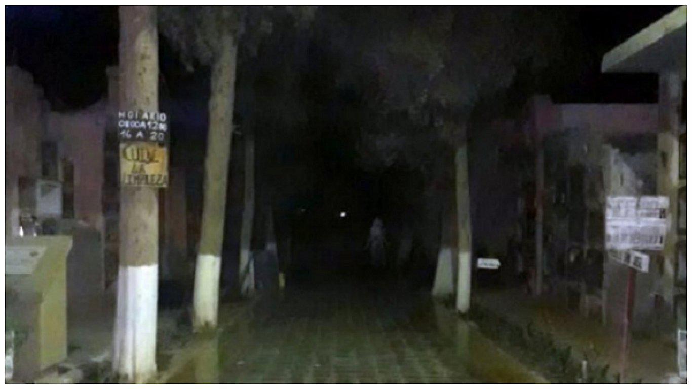 ​Aparición de fantasma en cementerio de San Juan genera pánico