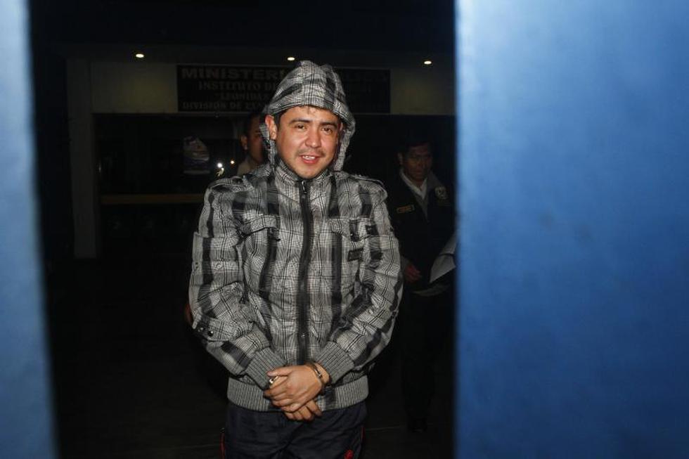 Cantante Lucho Cuellar es detenido durante operativo