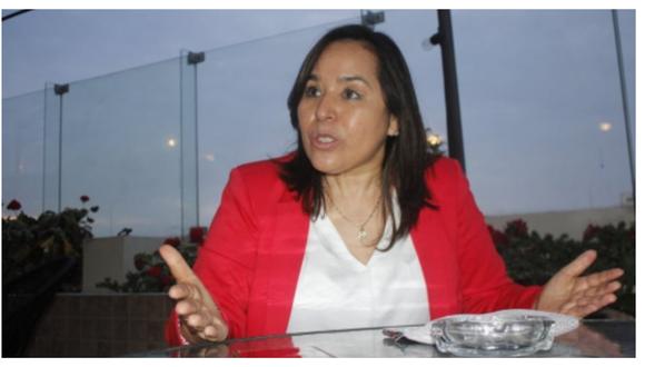 Se presenta a elecciones internas del próximo 29 de noviembre. La regidora de la Municipalidad Provincial de Trujillo, Olga Cribilleros, la acompaña en fórmula presidencial.
