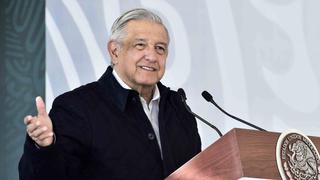 Presidente de México reaparece y reanuda actividades tras recuperarse de COVID-19
