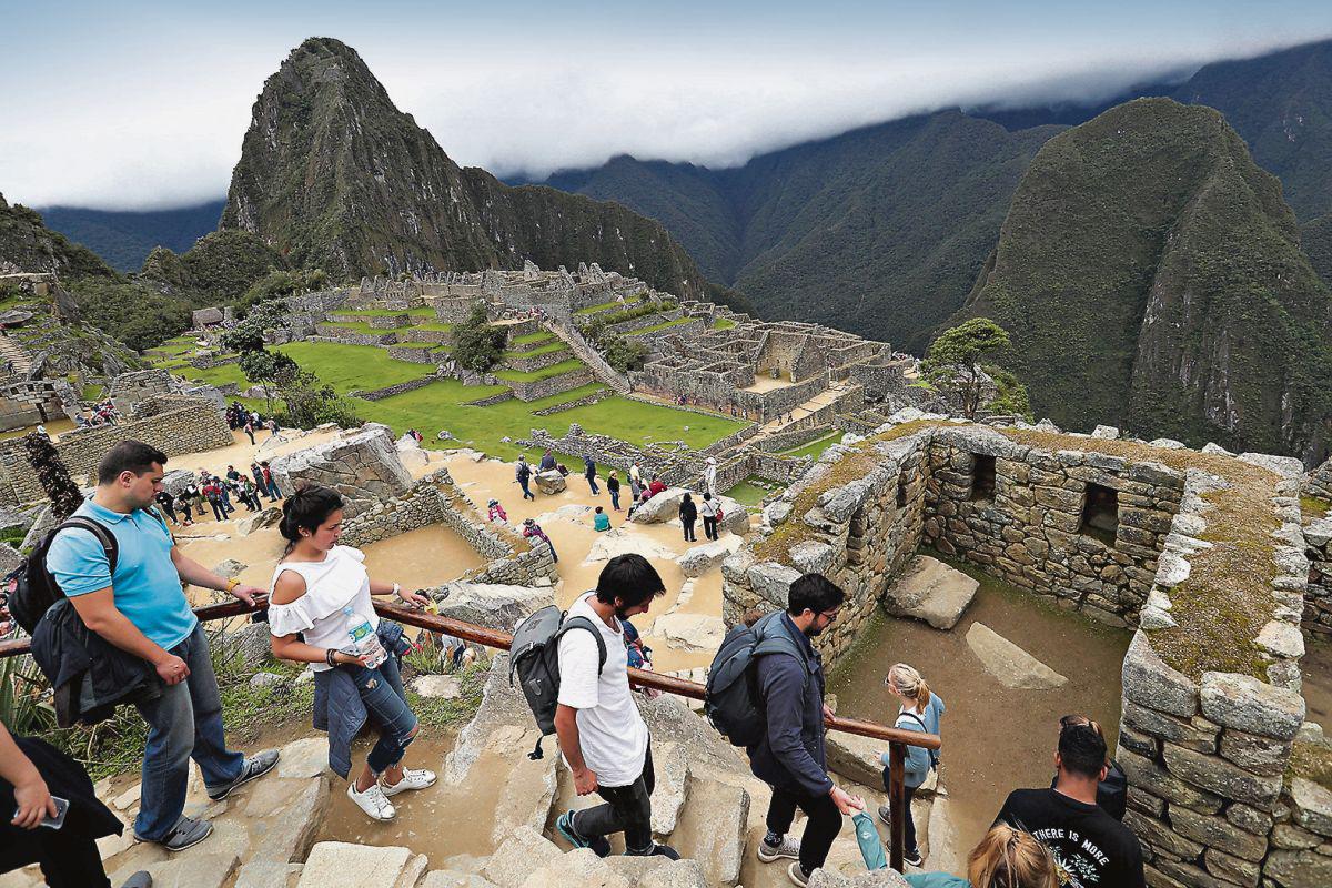 SABADO 24 DE NOVIEMBRE DE 2018NUEVAS RUTAS PARA LLEGAR A MACCHU PICCHUVIAJE EN CARRETERA QUE UTILIZAN LOS TURISTAS PARA LLLEGAR A MACHU PICCHUTURISMO EN CUSCO Y MACHU PICCHUTURISTAS EXTRANJEROS