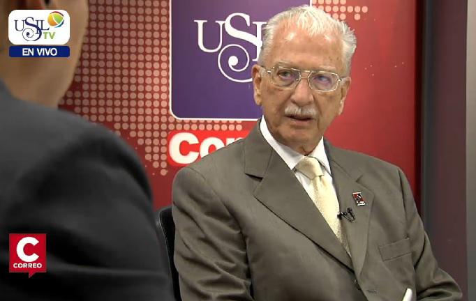 Quieren izquierdizar Acción Popular, denuncia secretario general Alan Kessel