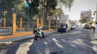 Obrero mue­re de­san­gra­do en par­que infantil de Arequipa 