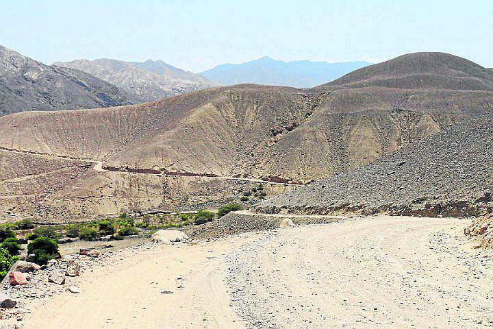 Empieza la construcción de la vía Viscas - Saramarca