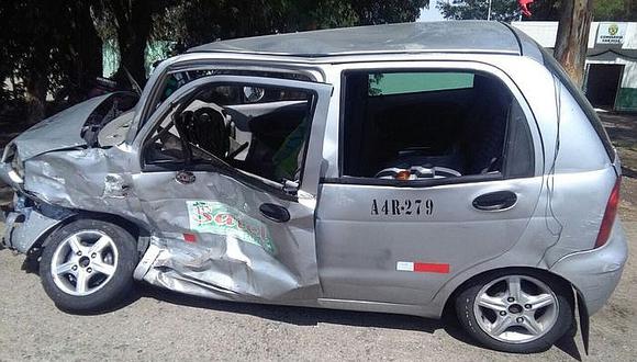 Arequipa: choque de vehículos deja a una bebé fallecida de 5 meses