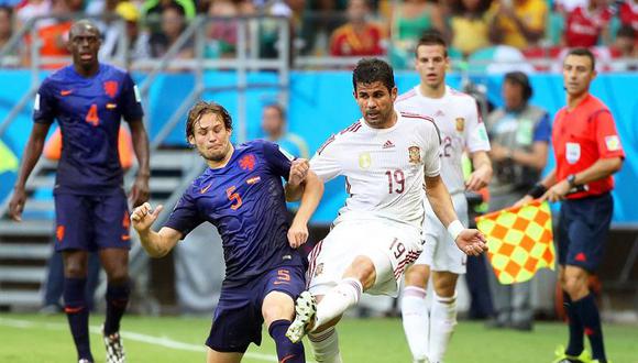 Abuchearon a Diego Costa, delantero de España, tras renunciar a jugar con Brasil