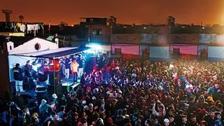 El barrio del movimiento: Salsa con clase en Barrios Altos (Fotos)