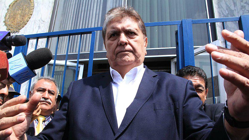 Alan García: "No se debe violentar las instituciones, ni arrinconar al Congreso como ocurrió en 1992"