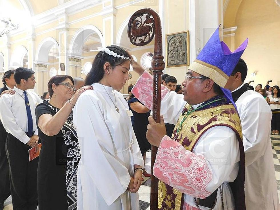 Tacna: Obispo confirma a 293 jóvenes