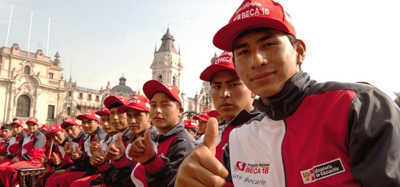 Beca 18: Jóvenes podrán postular desde el 4 de abril a 2 mil vacantes 