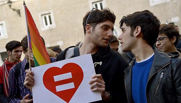 Italia legaliza la unión civil para homosexuales 