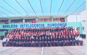 80 años forjando mujeres al
 servicio y desarrollo del país