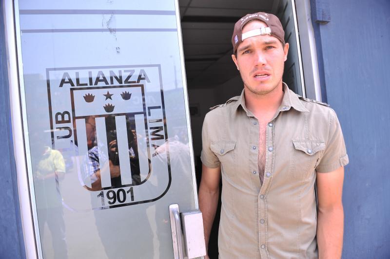 Arquero de Alianza Lima es el nuevo alcalde de La Victoria