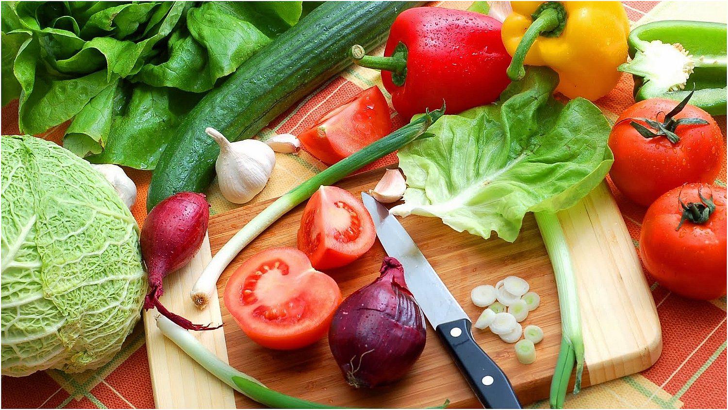 Cuatro alimentos que puedes consumir para quemar grasa corporal al instante 