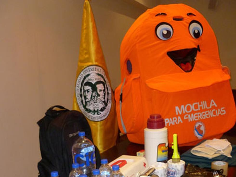 Pueblo Libre: Promueve "Combo de la supervivencia" ante eventuales sismos