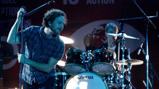 Pearl Jam pospone primera parte de su gira por coronavirus