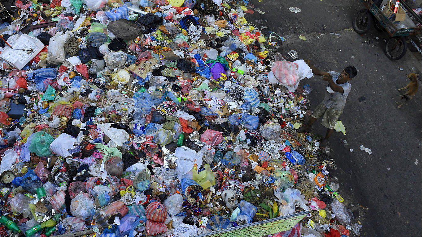 Casi 10 mil millones de toneladas de basura plástica se acumula en la Tierra