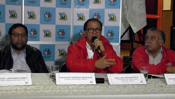 Las Bambas: Ministro Ísmodes asegura que no pueden liberar a dirigentes para entablar un diálogo con comuneros
