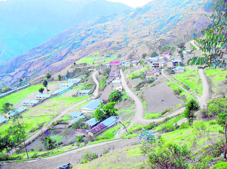 Junín: Acribillan a dos exautoridades de Huancamayo  frente a sus hijos