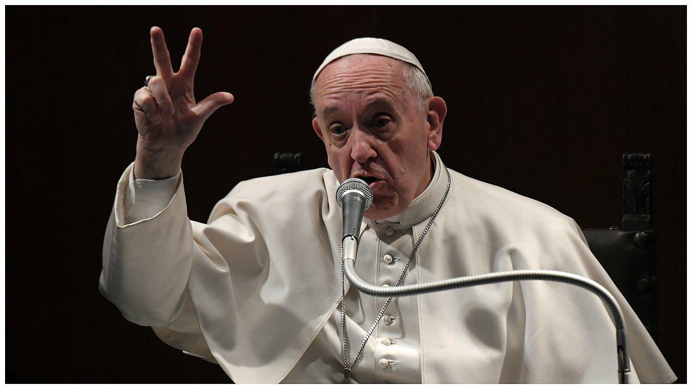 Papa Francisco: "Existe un egoísmo amplificado por demagogias populistas"