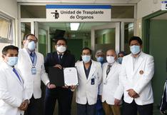 Ministro de Salud entregó acreditaciones a hospitales de Junín como  Donador - Trasplantador de Córneas (VIDEO)