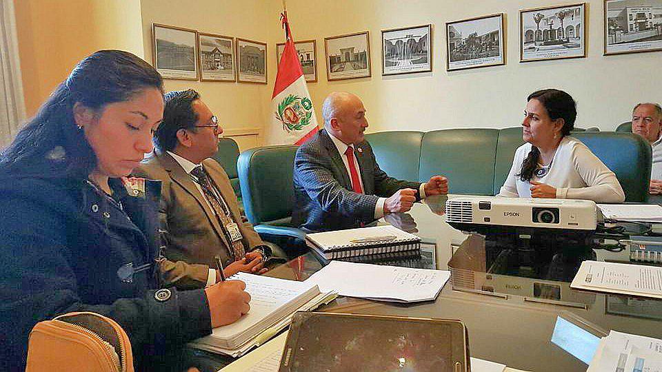 Contraloría investiga irregularidades en el Hospital Regional de Ica