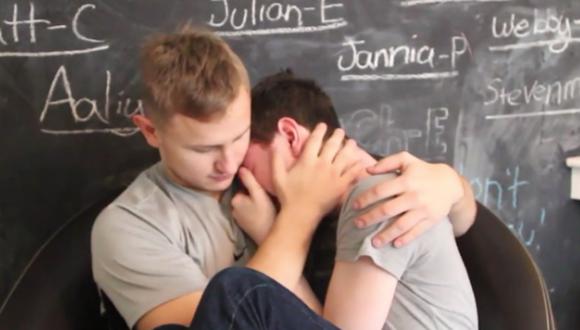 Texas: Director expulsa a alumno de su colegio por ser homosexual 